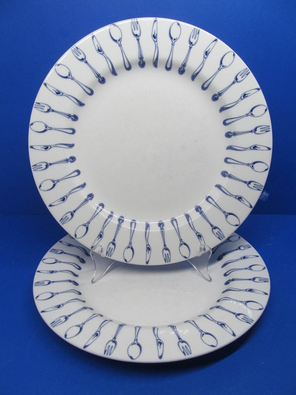 Epoch Knife And Fork 10 5/8" Dinner Plates Set Of Two